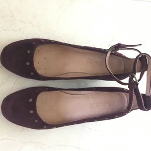 Madewell Suede Studded Ankle Strap Heel sz6